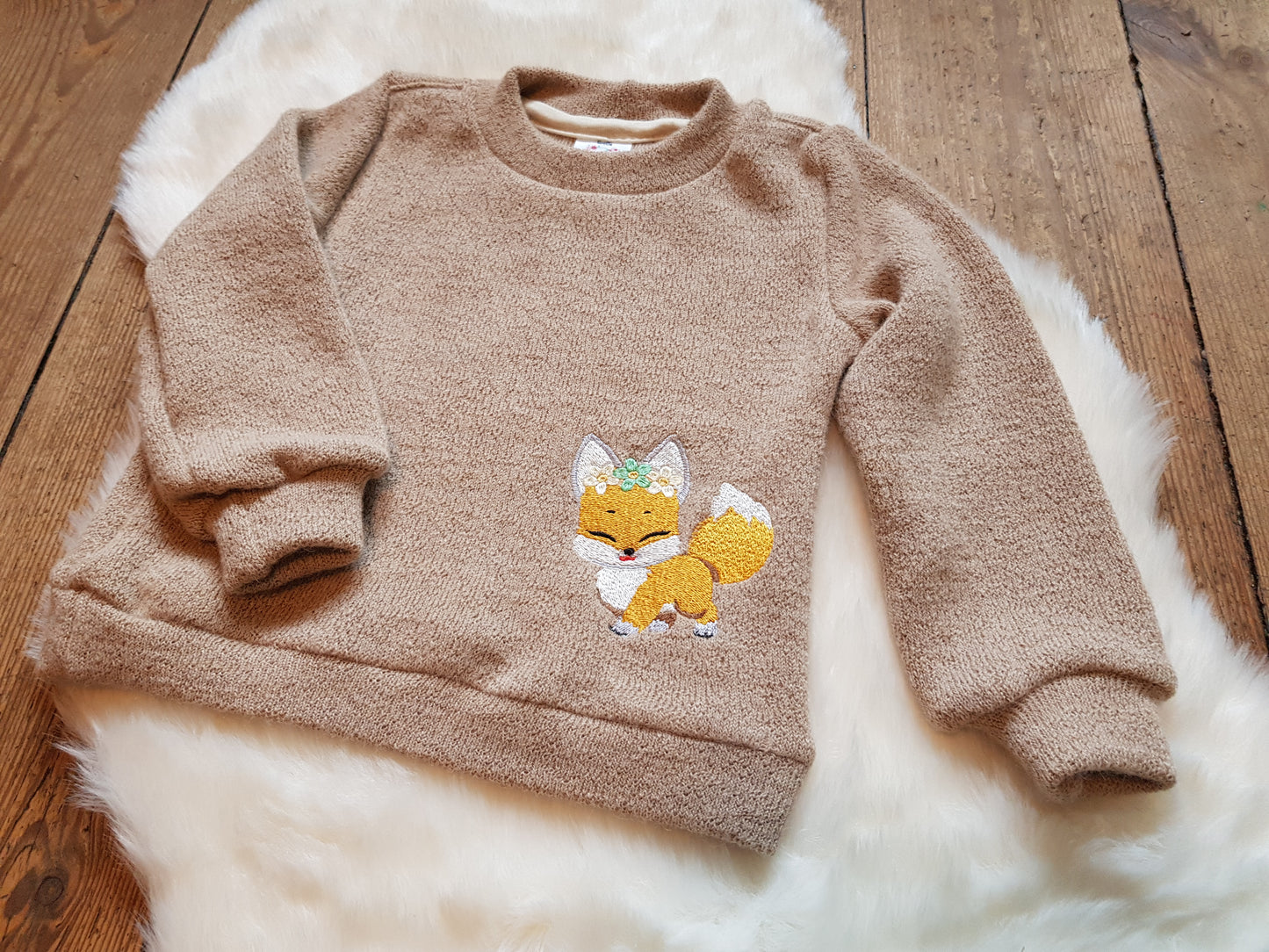 Kinder Pullover Gr. 104 mit Fuchs-Stickerei