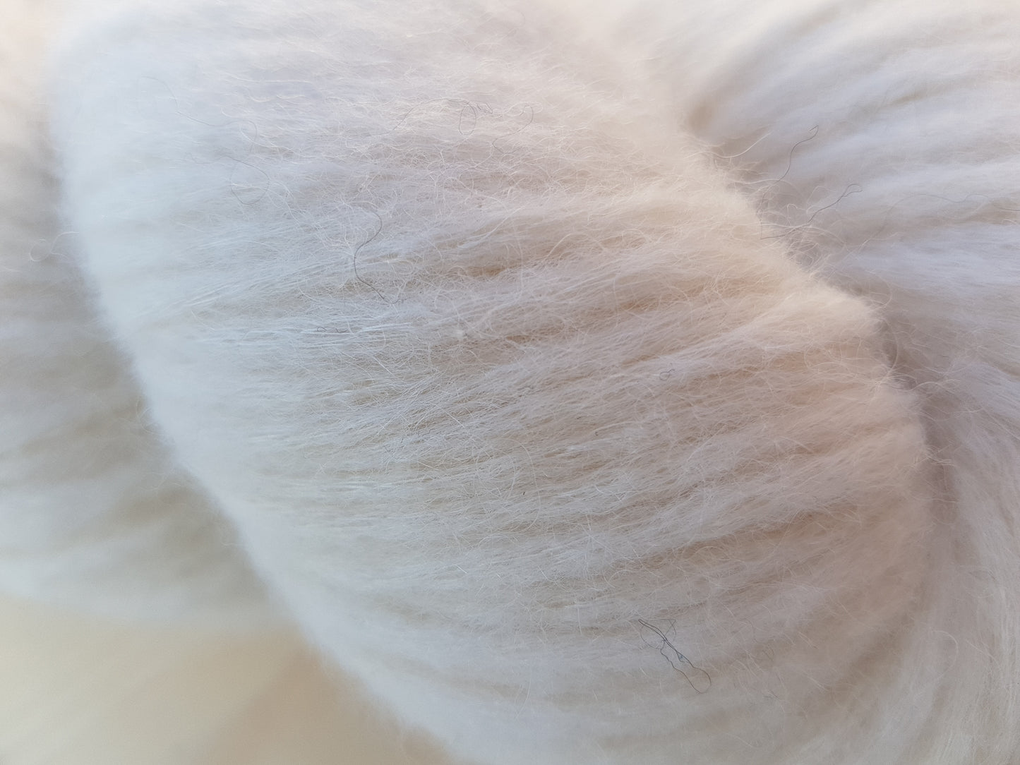Baby-Pima-Luftgarn Ivory