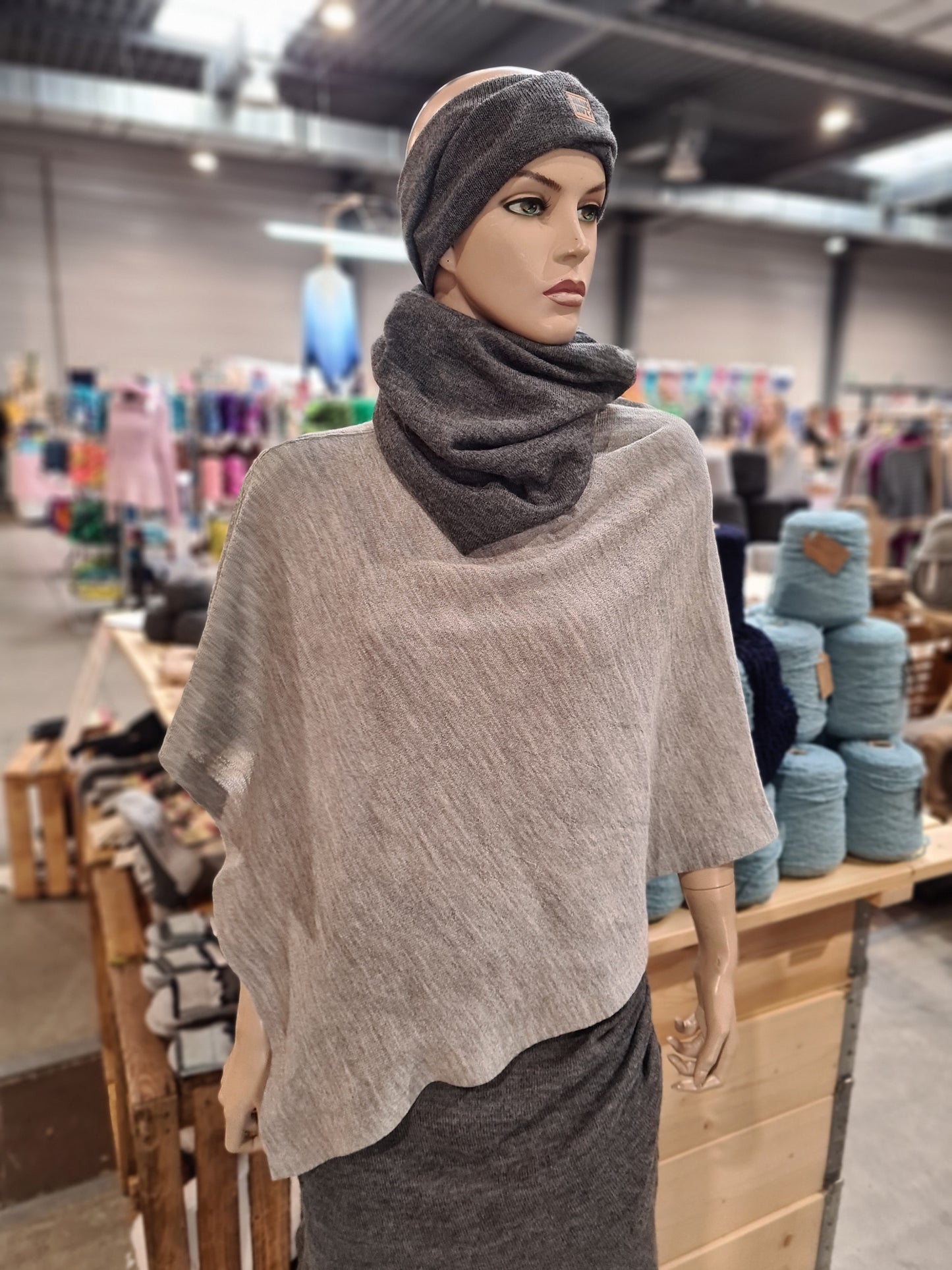 Poncho aus Sommerstrick